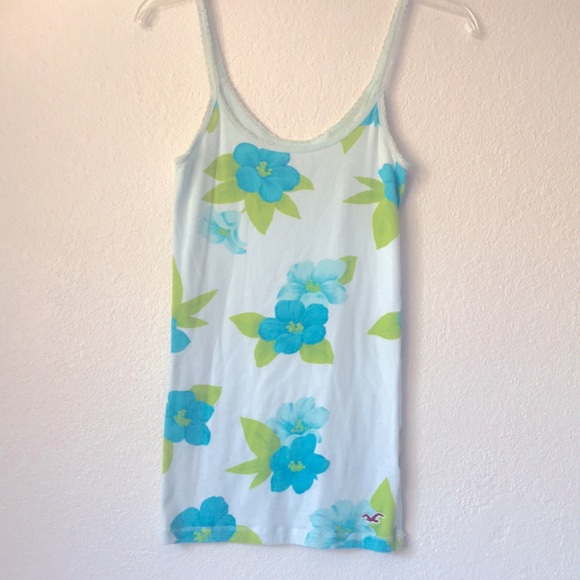 Hollister Tops - 💄4/$20💄Hollister tank top